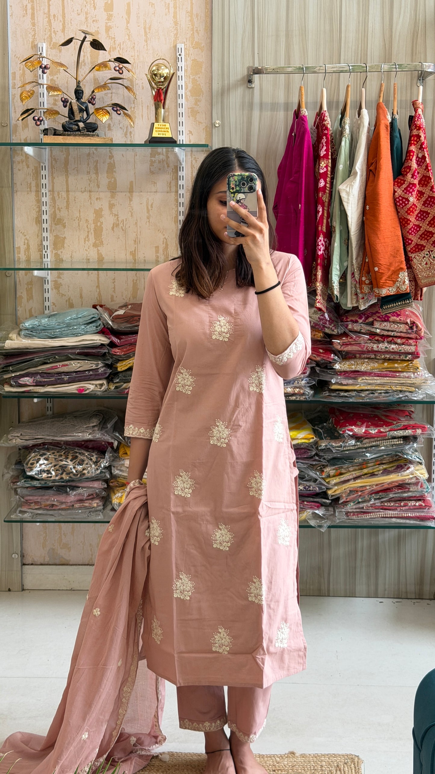 Blush in elegance, bloom in comfort. 🌸✨
A timeless cotton suit set