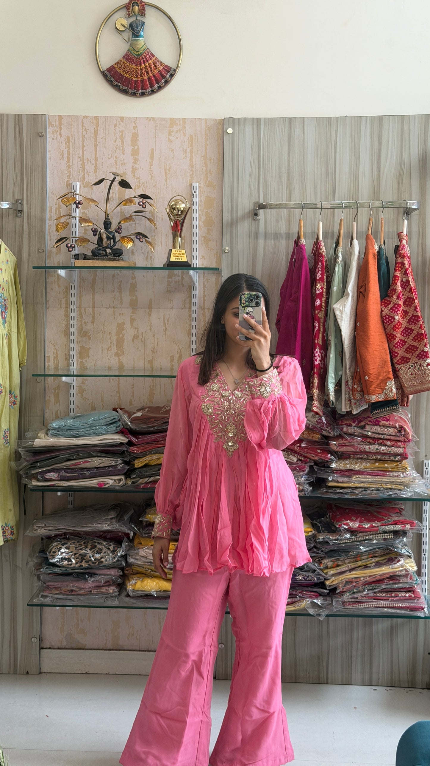Pretty in Pink, Perfect in Organza. π
A dreamy Organza Co-ord Set