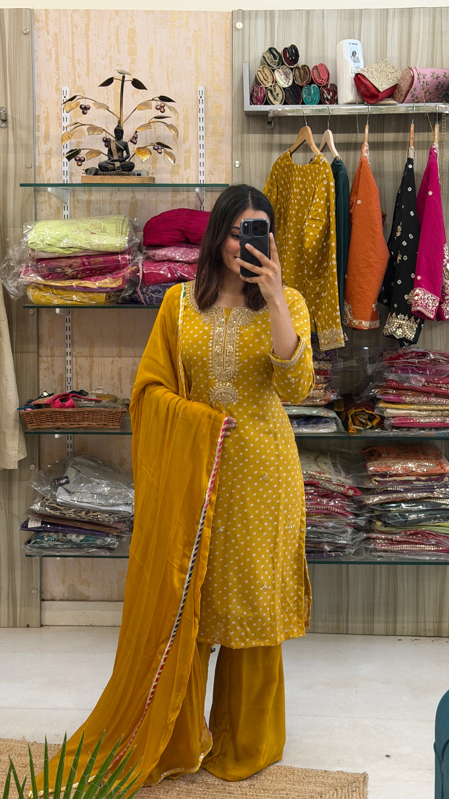 Mustard Bandej suit set