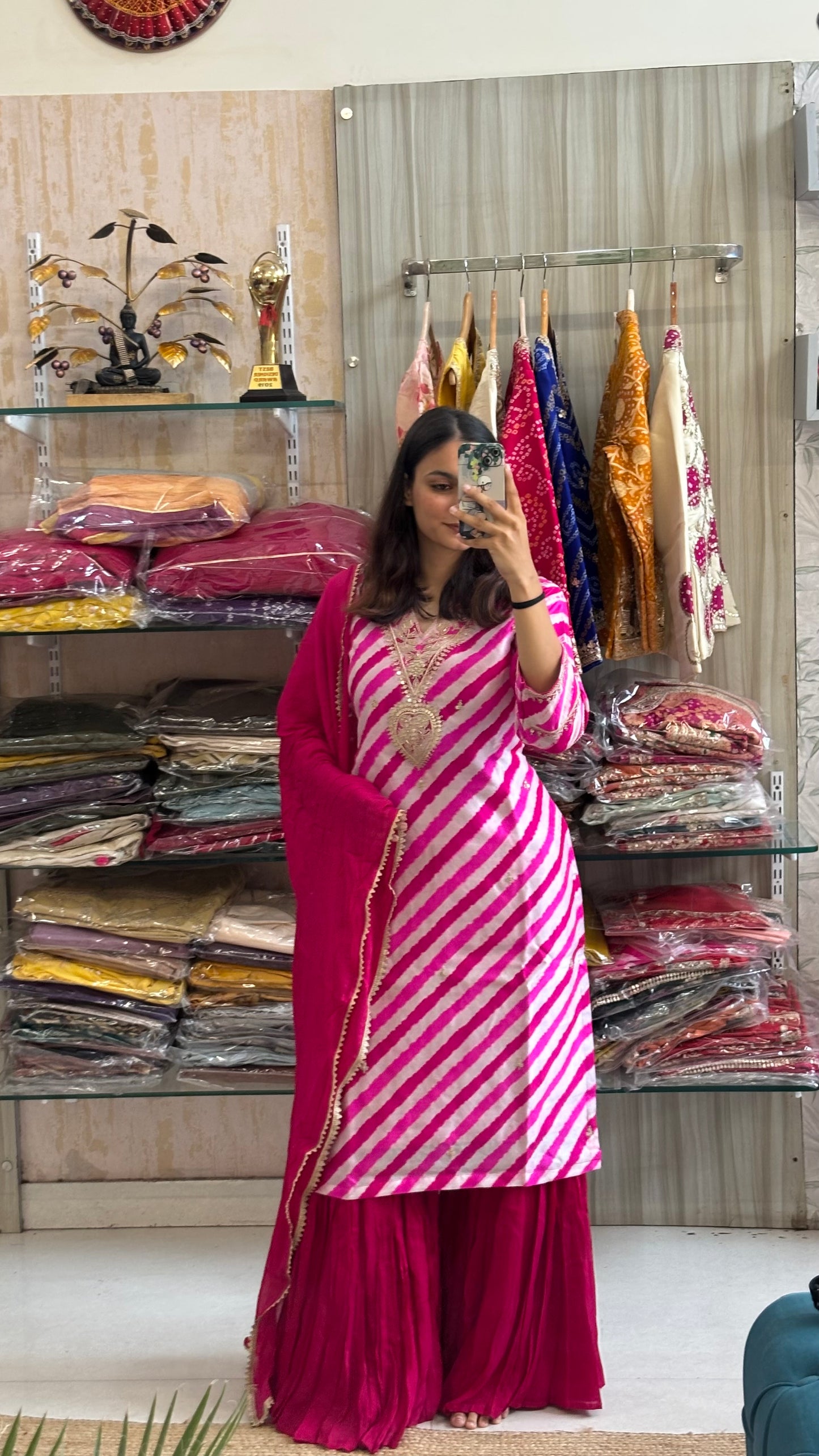 Pretty in Pink & Laheriya 💗✨