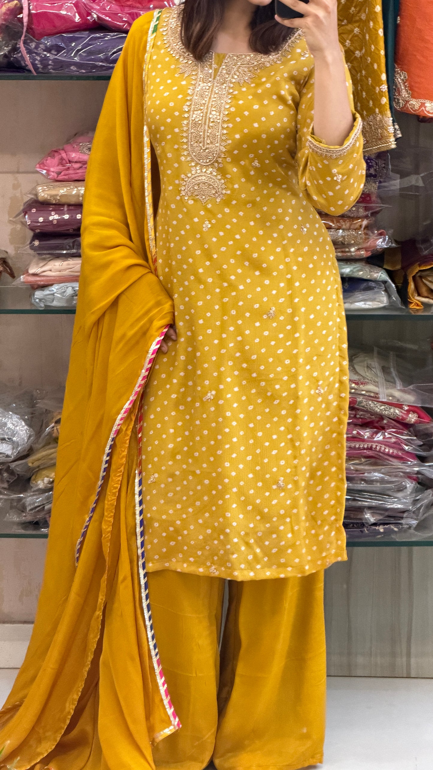 Mustard Bandej suit set