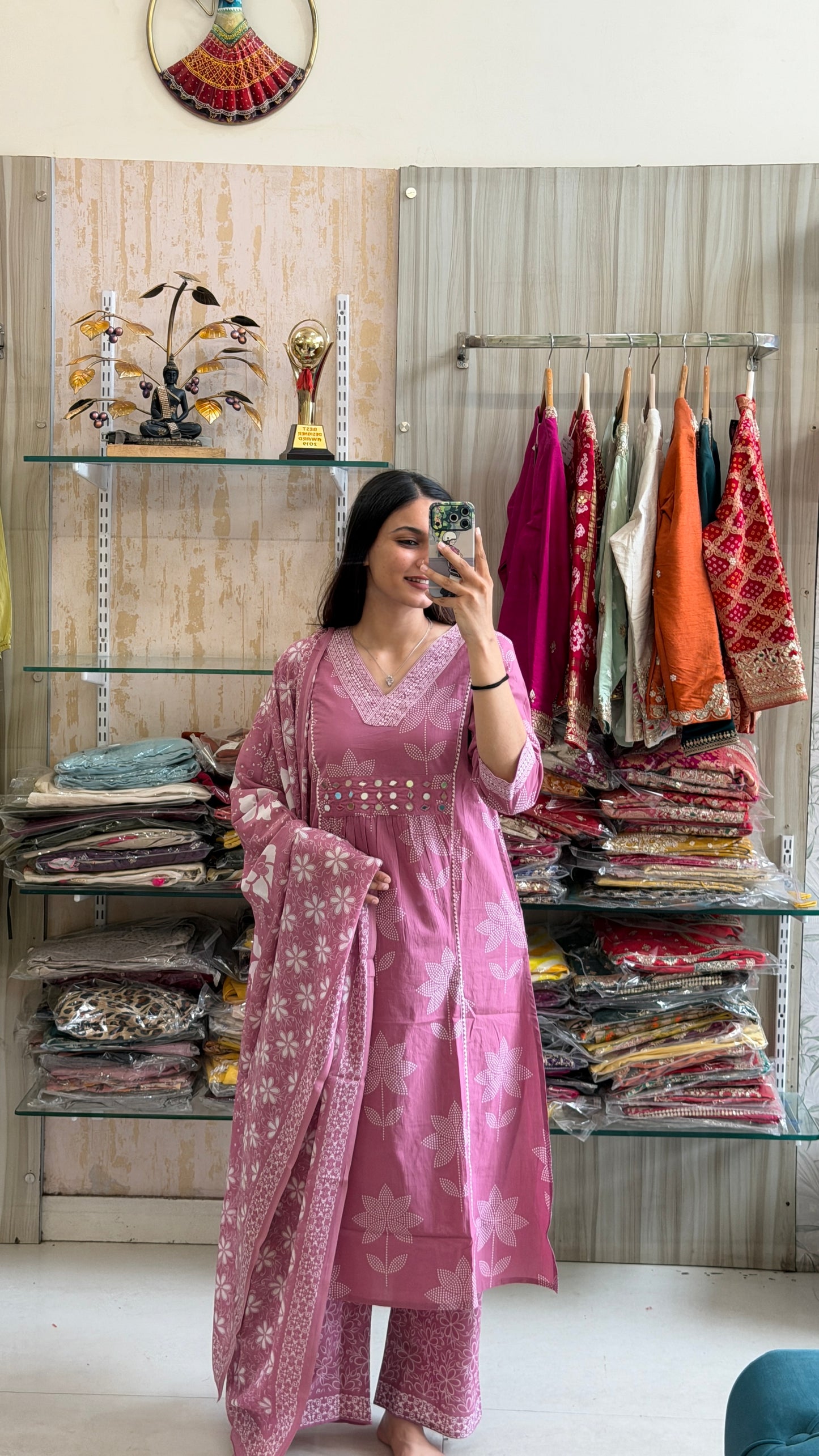 Pretty in Onion Pink 🌸✨
Soft hues, elegant prints, and unmatched comfort