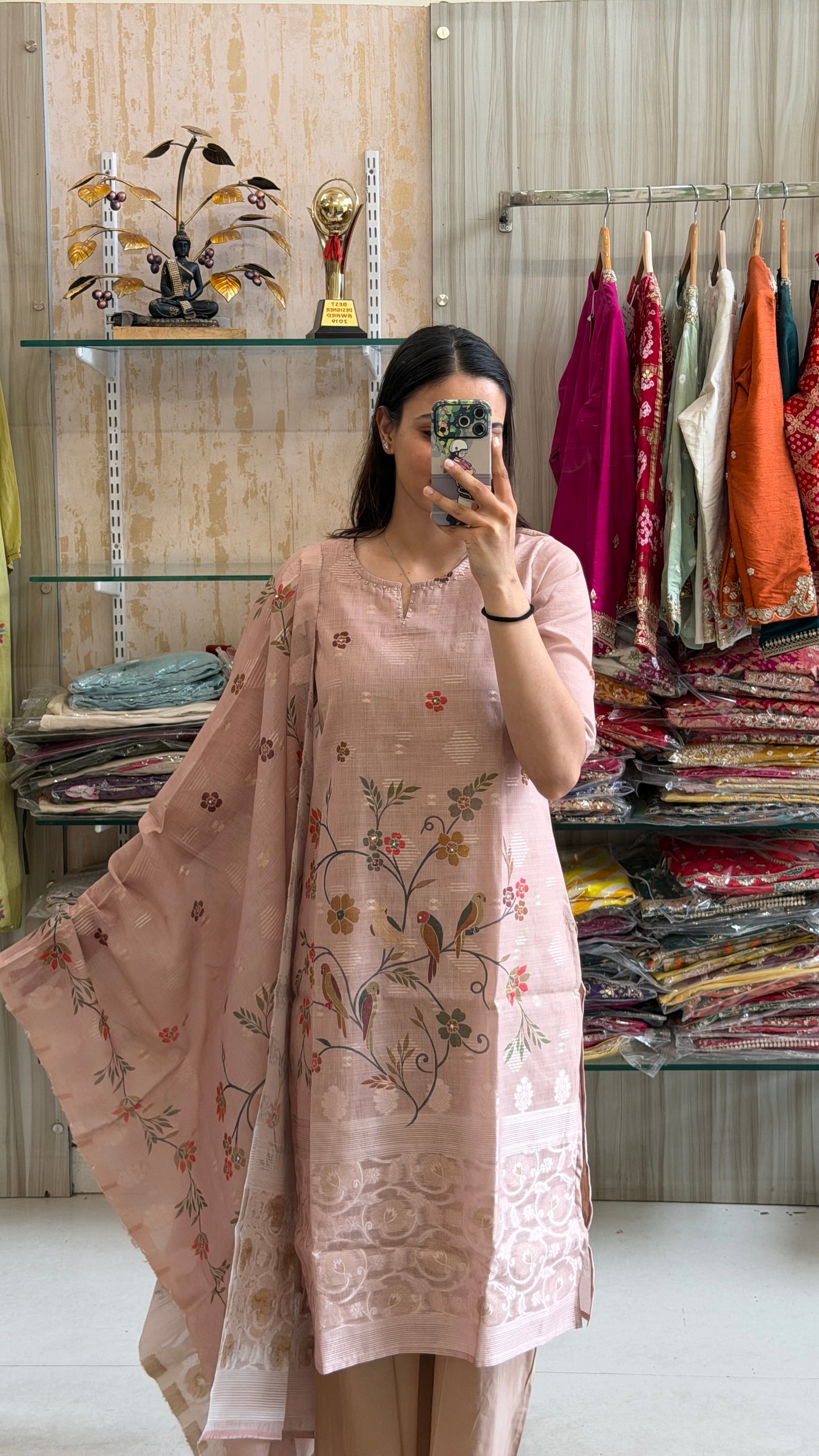 Where delicate florals meet effortless sophistication.