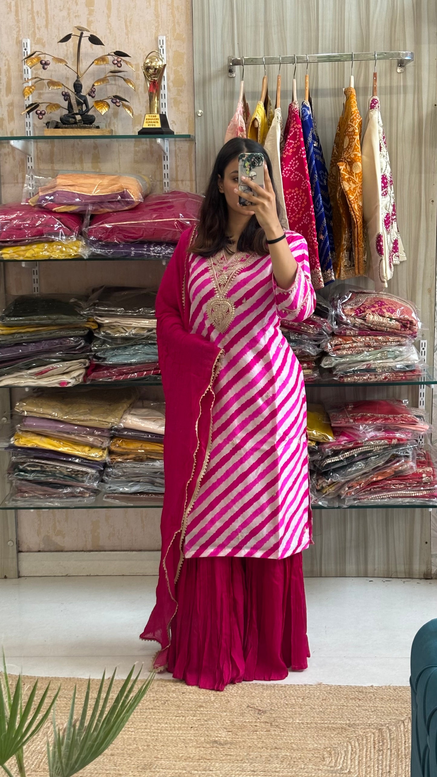 Pretty in Pink & Laheriya 💗✨