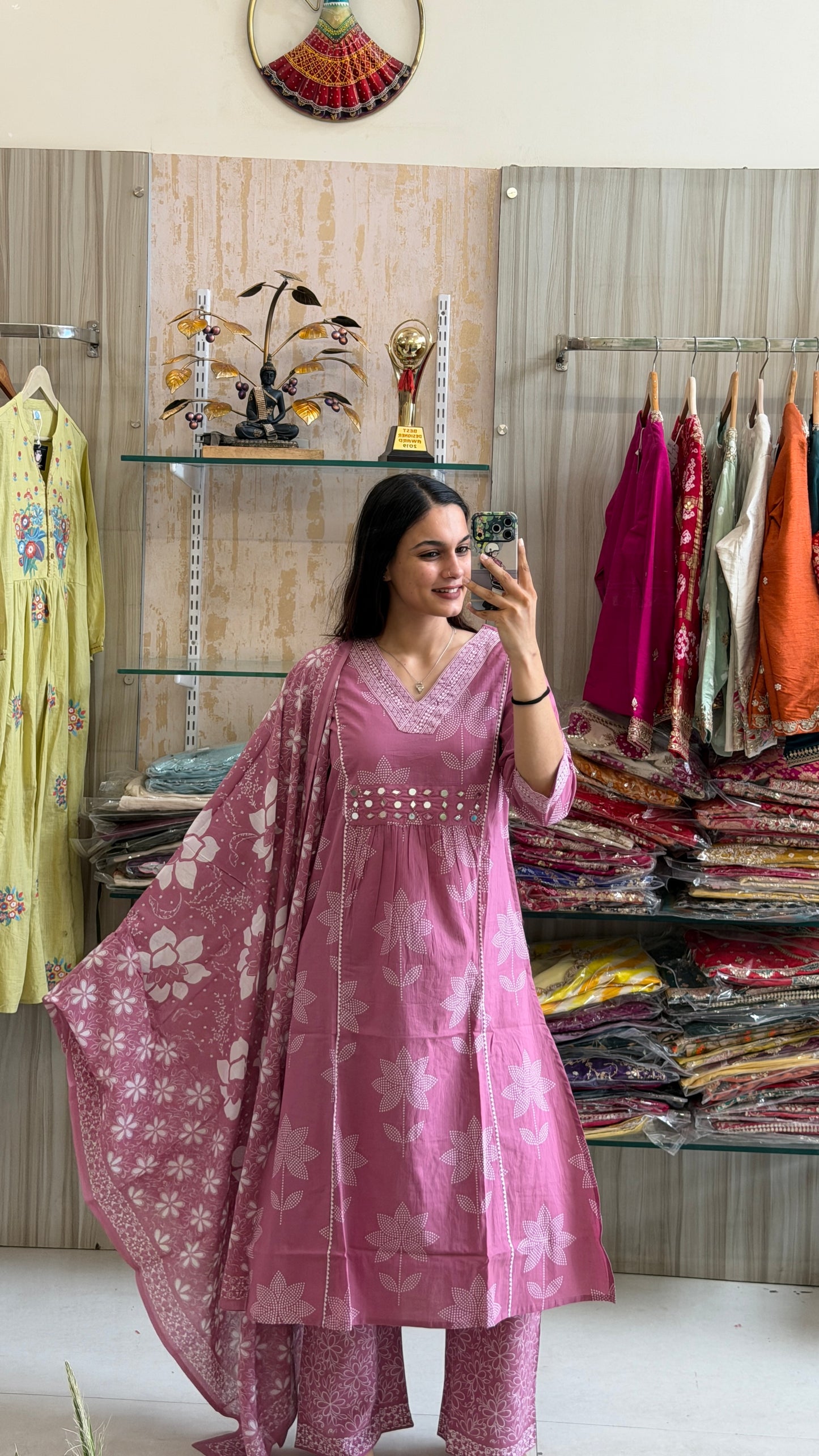 Pretty in Onion Pink 🌸✨
Soft hues, elegant prints, and unmatched comfort