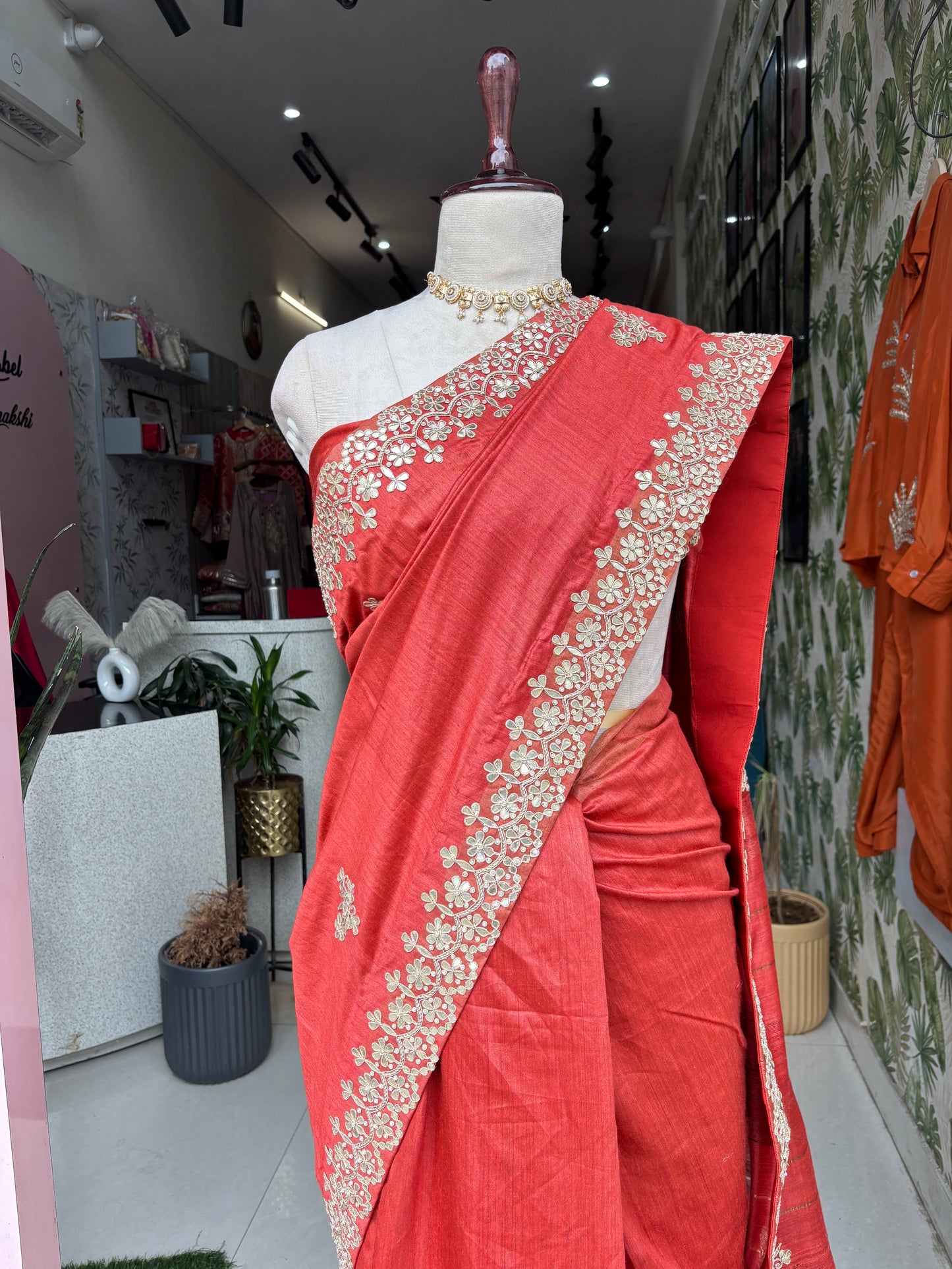 Rust elegance , Draped in Tradition